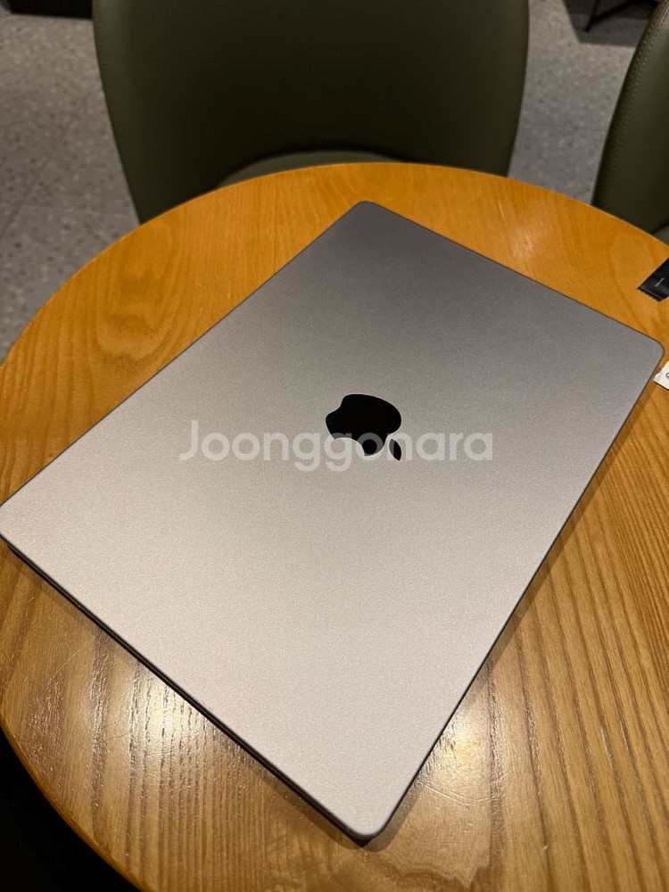 맥북프로 M1 Max 32gb 1tb 14인치--0