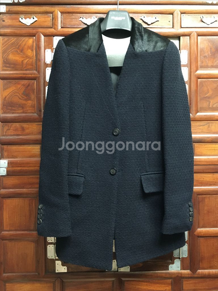 솔리드옴므 컬렉션라인 송치 자켓 95사이즈--0