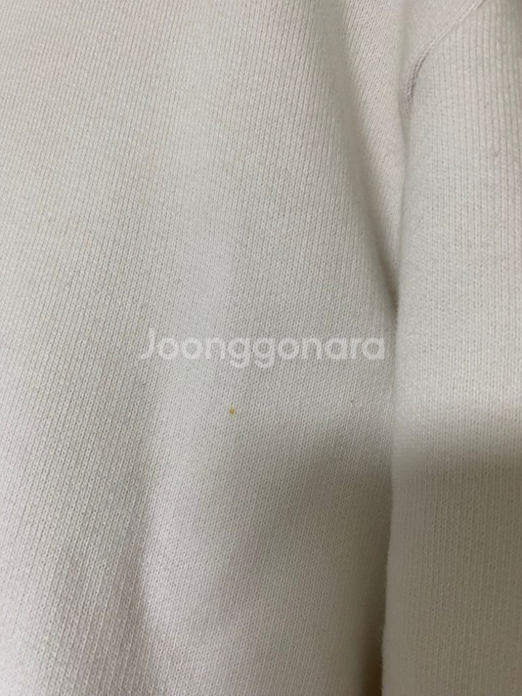 [3] 톰브라운 백삼선 맨투맨 화이트--6