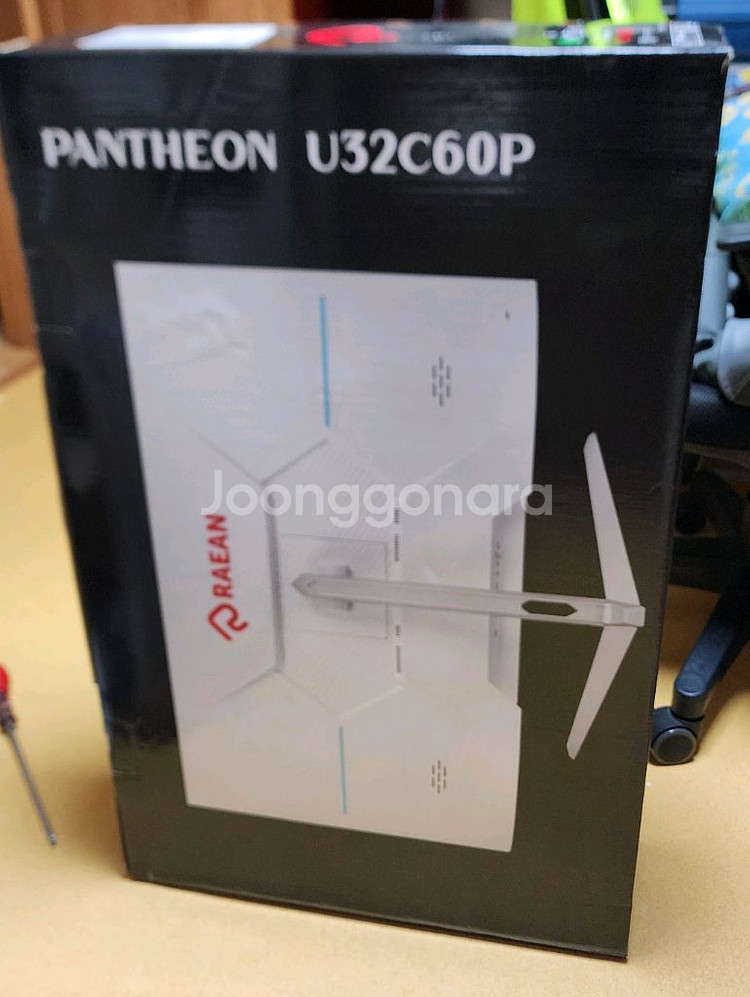 레안텍 PANTHEON 32인치 4K 게이밍모니터 중판--5