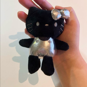 헬로키티 키링 (반값택포)