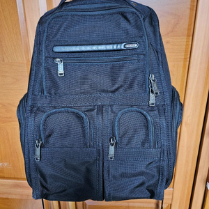 투미백팩 정품입니다