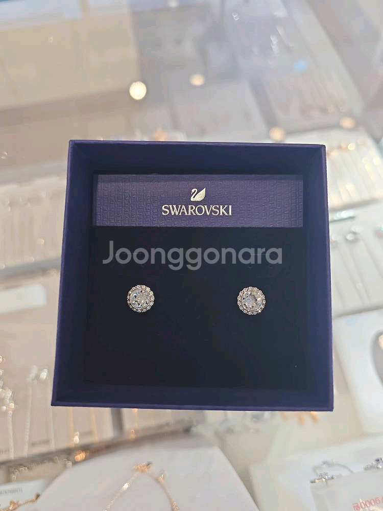 ( 새상품) 스와로브스키 귀걸이--0