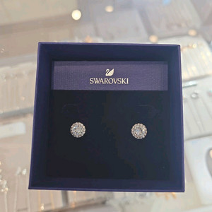 ( 새상품) 스와로브스키 귀걸이