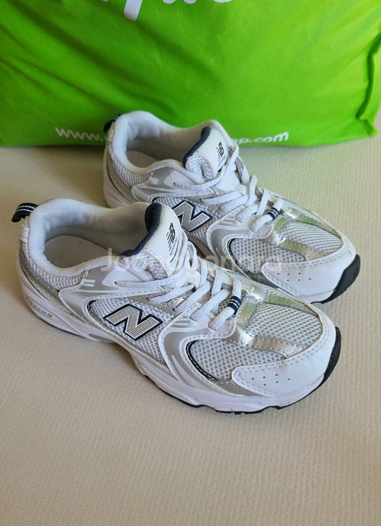 뉴발란스키즈 200, 휠라키즈 210 2개 3만원+덤--0