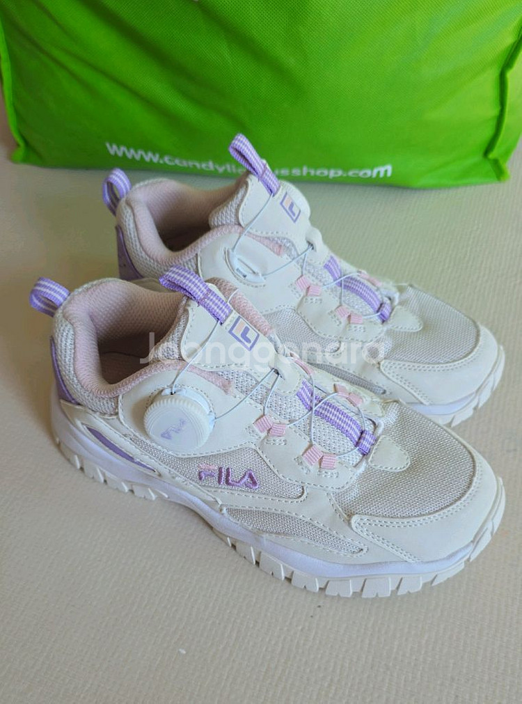 뉴발란스키즈 200, 휠라키즈 210 2개 3만원+덤--2