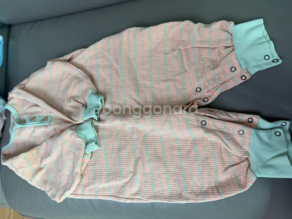 아프리콧 스튜디오 베이비콧 우디 와플 바디수트--1