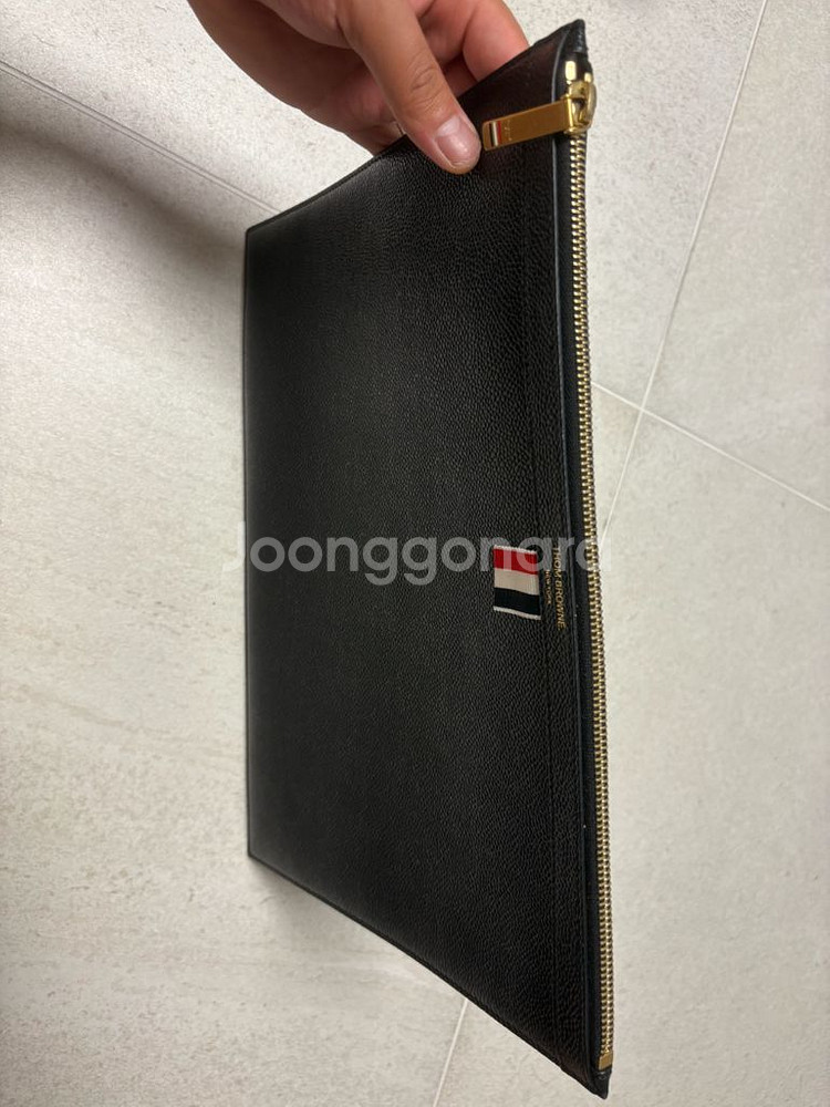 톰브라운 클러치백--1