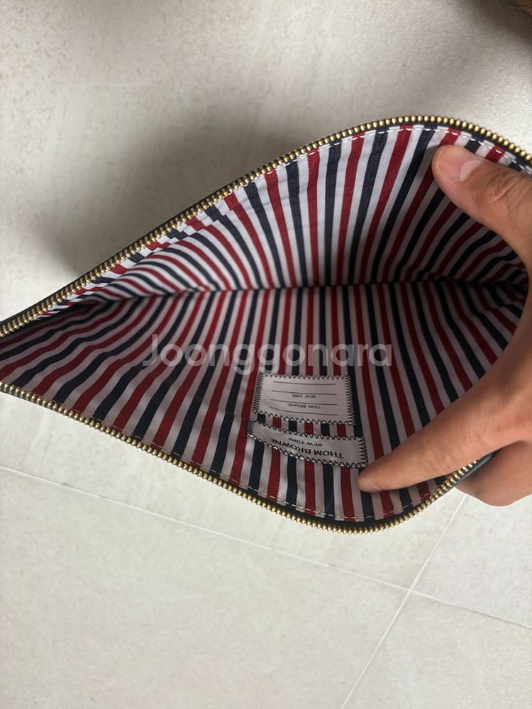 톰브라운 클러치백--2