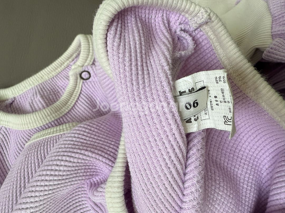 아프리콧 스튜디오 베이비콧 노블 밀키 셋업--2