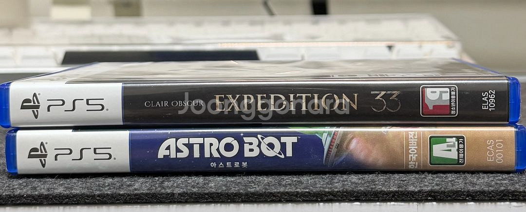 ps5 33원정대 아스트로봇 헬다이버즈--1