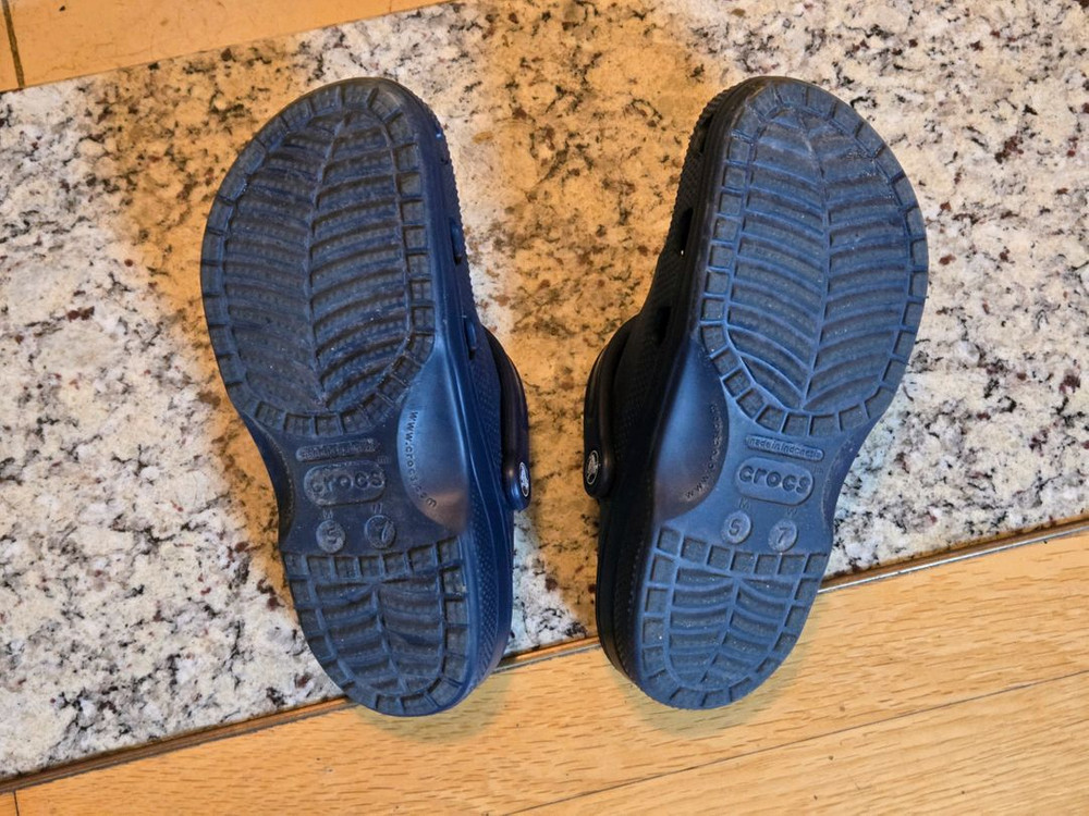 크록스 바야 클로그 240--4