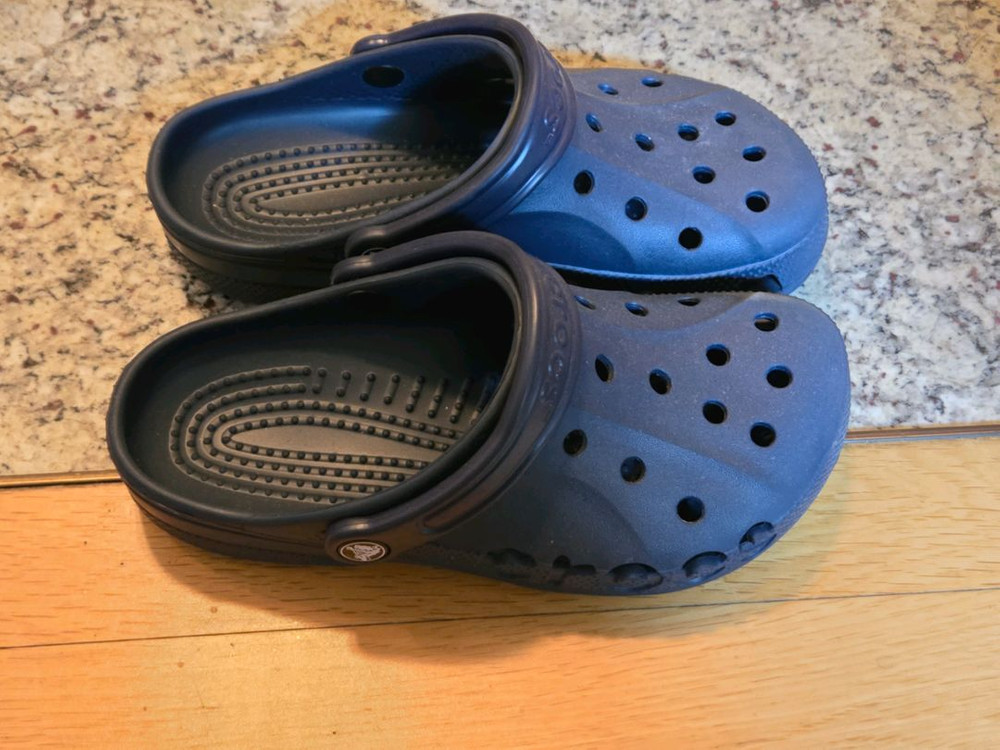 크록스 바야 클로그 240--2