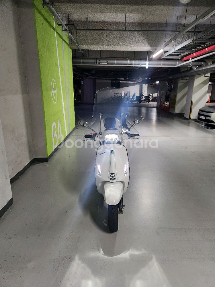 2022년식 베스파 스프린트 탑박스튜닝--0