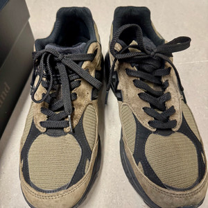 뉴발란스 자운드 990v3 270
