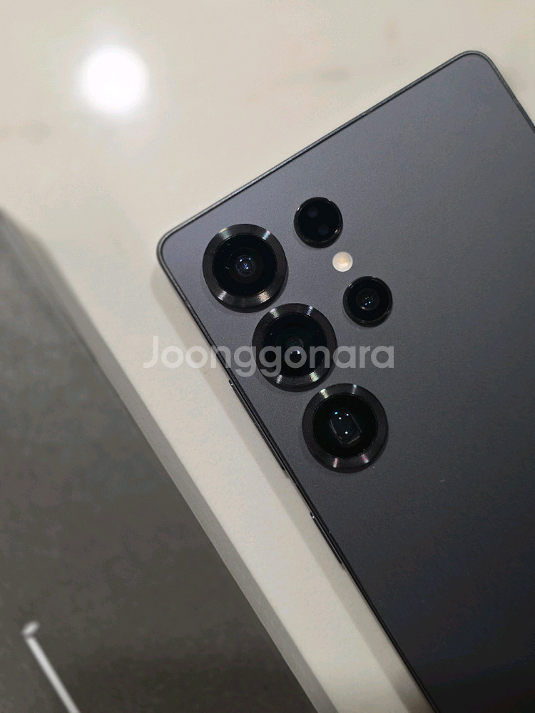 갤럭시 S25 울트라 1TB+16GB 팝니다--2