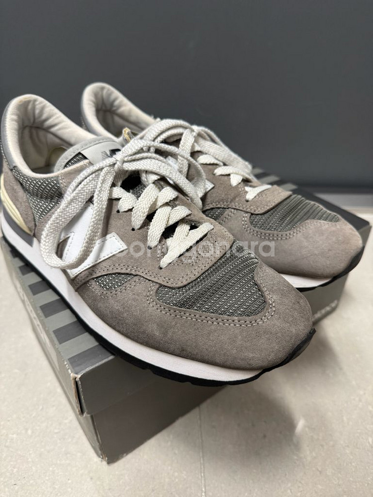 뉴발란스 m990gry 270--0