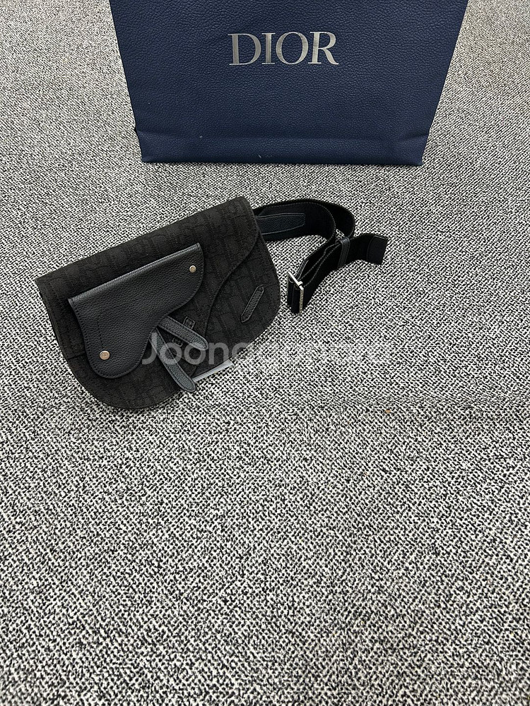 디올 오블리크 새들백 블랙 미니--0