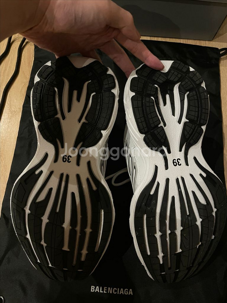 발렌시아가 먼데이 슈즈 39--2