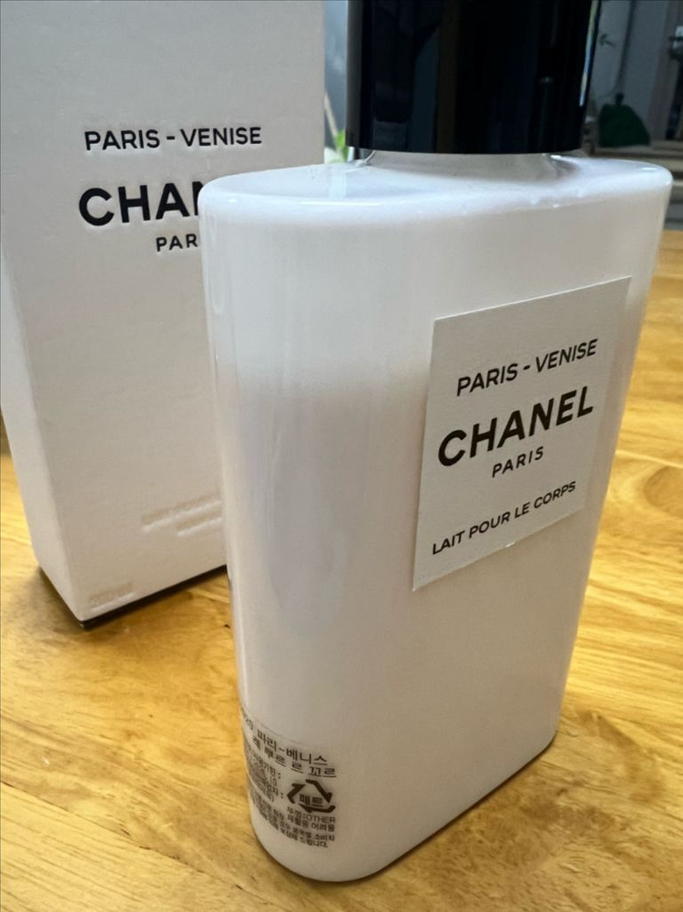 샤넬 파리베니스 바디로션--1