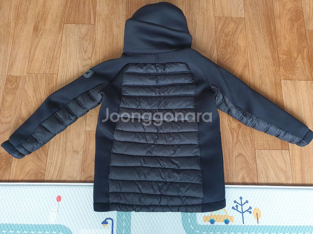 휠라 키즈 패딩--1