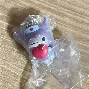 산리오 쿠로미 간호사 가챠 스윙 마스코트판매 양도