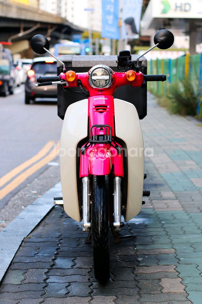 슈퍼커브110 혼다 2021년식 오토바이 판매합니다--2