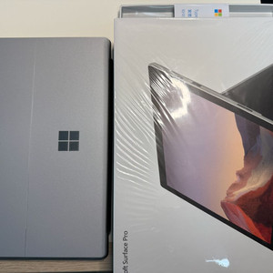 서피스프로7 i5/8/256 풀박스 신품급 소장용