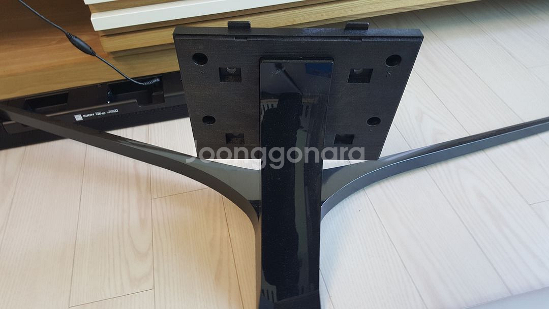 TV 스텐드 받침대 팝니다 (LG, 삼성 정품 스탠드)--1