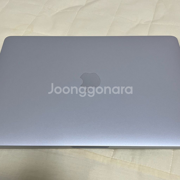 맥북 m2 13 풀박스 8GB / 512GB 실버--2