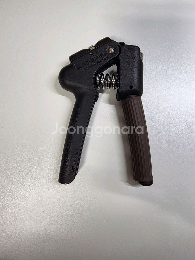 지디 그립 프로 악력기 팝니다!--2