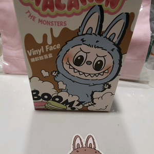 라부부 마카롱 토피 키링 새상품 팝니다.