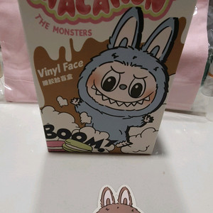 라부부 마카롱 토피 키링 새상품 팝니다.