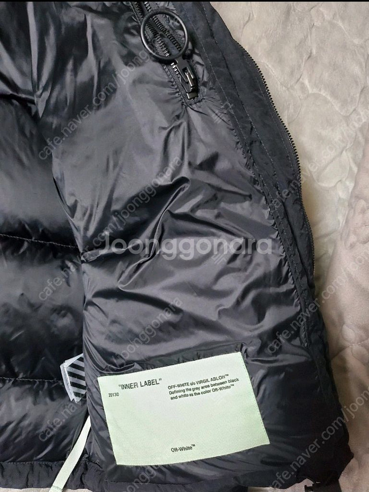 오프화이트 후드 다운패딩 M사이즈 팝니다--3