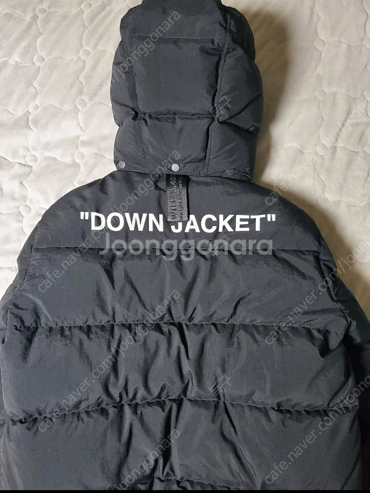 오프화이트 후드 다운패딩 M사이즈 팝니다--1