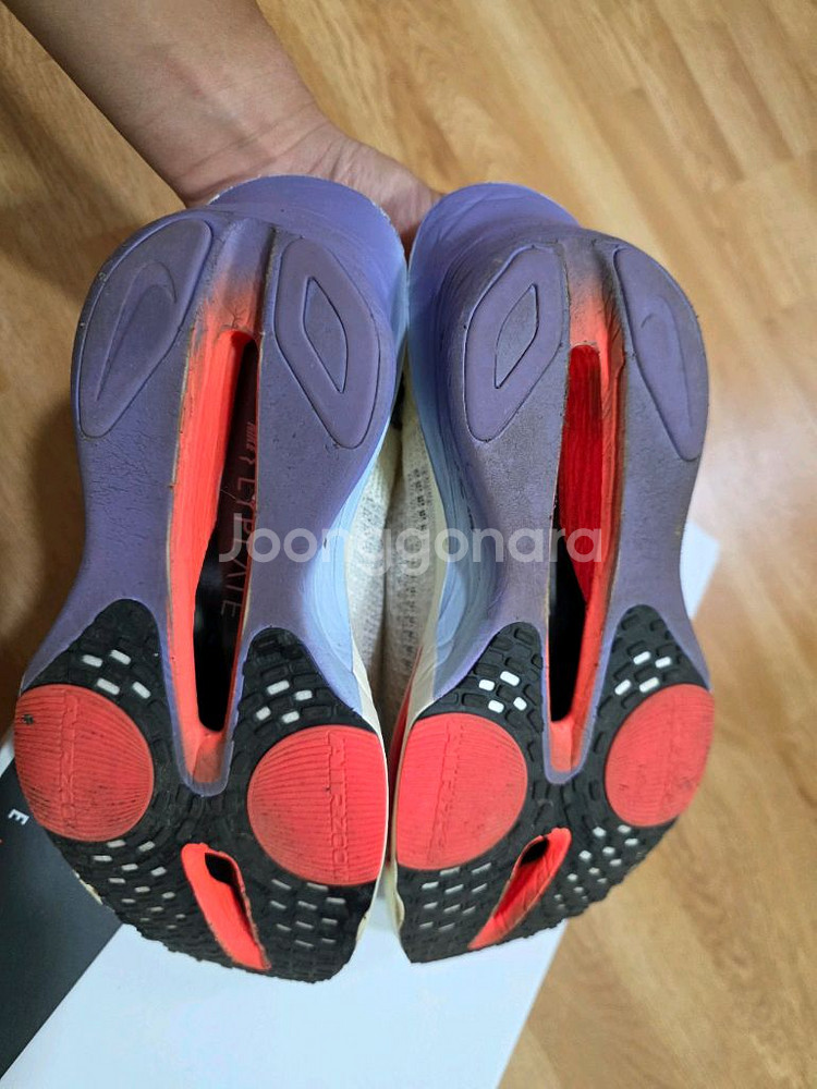 나이키 알파플라이3 245사이즈 판매합니다.--3