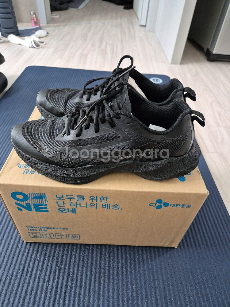 휠라 뉴런 임펄스7 러닝화 280--3