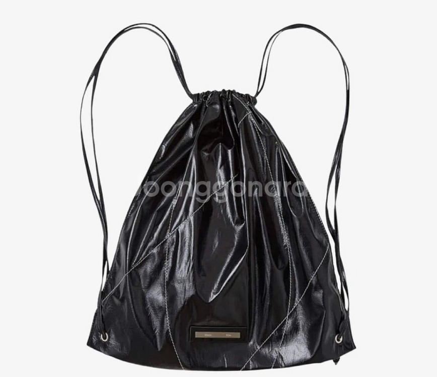 Matin Kim 마뗑킴 스트링 코팅 백팩 블랙--0