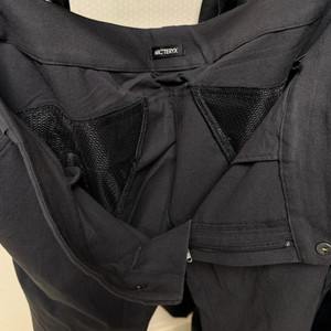 아크테릭스 크로닌 팬츠