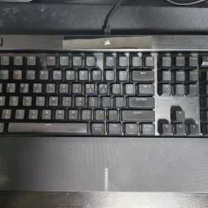 커세어 키보드 k70 rgb pro 팝니다
