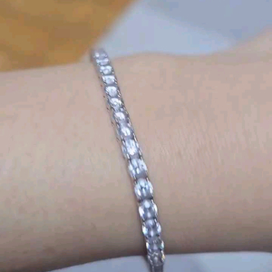 14k모이사나이트 3미리테니스 팔찌 가격내림(16.5센치)