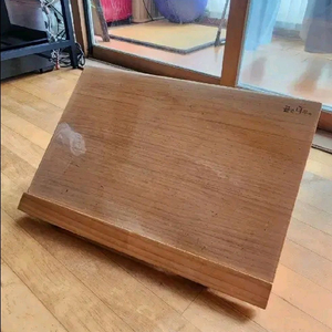 곧은 나무 독서대 60cm