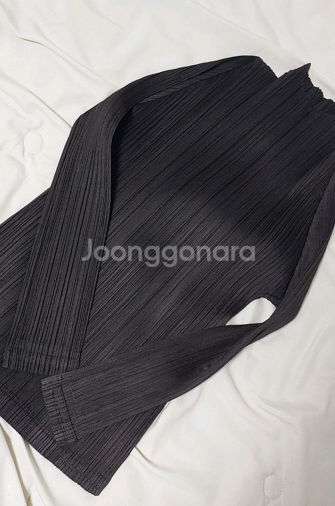 플리츠플리즈 - 24년 MONTHLY COLORS DE--2