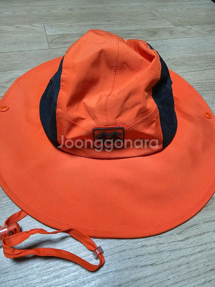 코오롱 등산모자 고어텍스 귀마개 내장 56cm 최상급--0