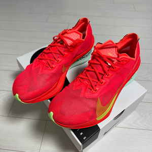 나이키 베이퍼플라이4 275