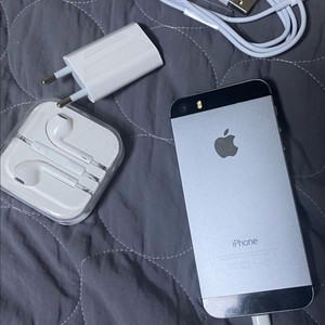 새상품 아이폰 5s 블랙 16기가 노기스 터치아이디