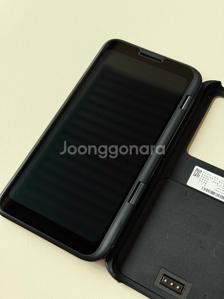 LG v50--3