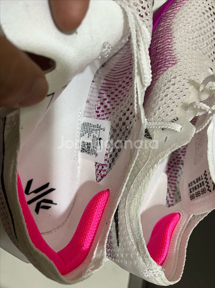 나이키 ZoomX 베이퍼플라이3 러닝화 270--1