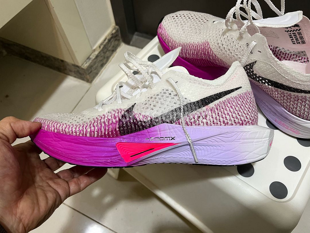 나이키 ZoomX 베이퍼플라이3 러닝화 270--0