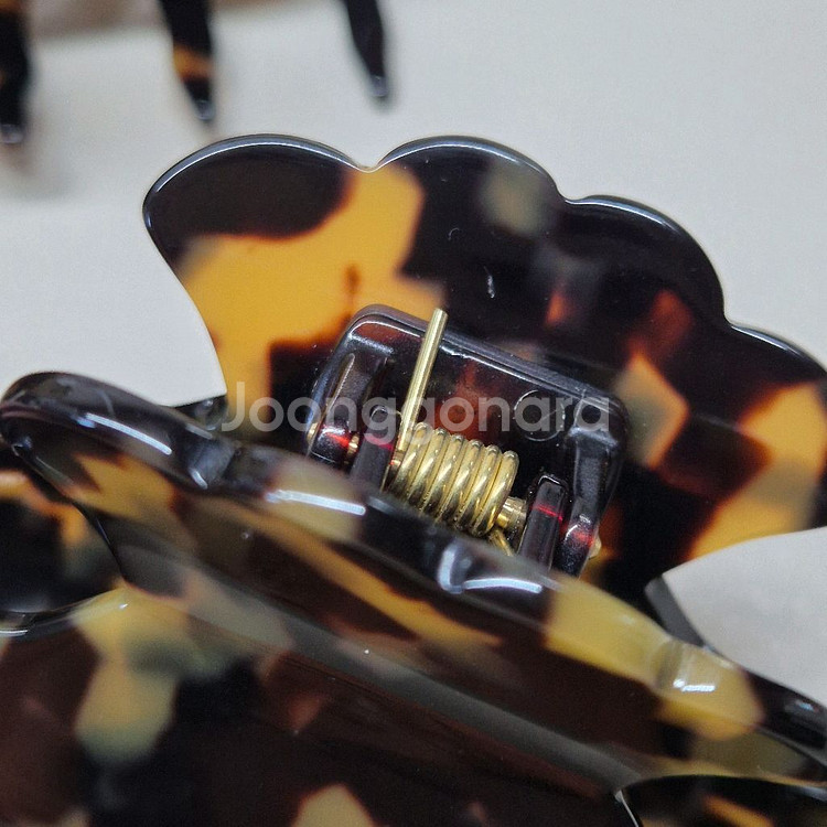 샵엠 Medusa 헤어클립 tokyo dark 미디움--1